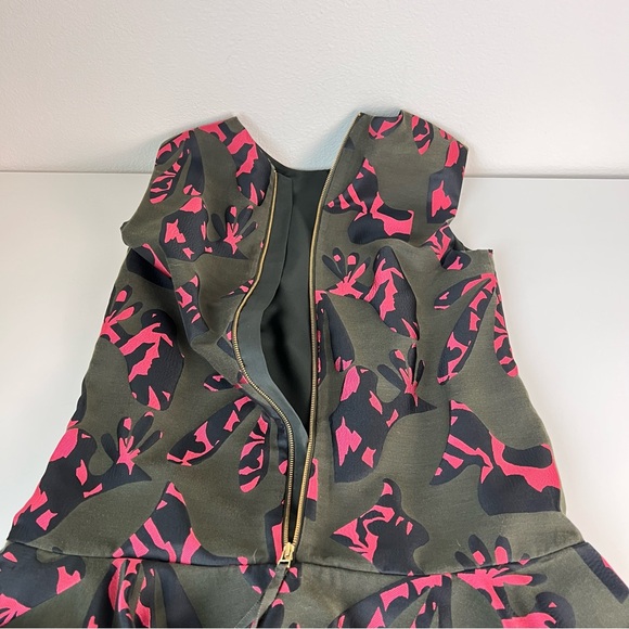 Banana Republic Ruffle Hem Dress Womens Sleeveless Green Pink Floral Mini XS - Picture 5 of 9